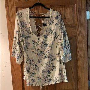 Torrid hydrangea blouse